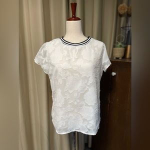 Adiva white lace blouse